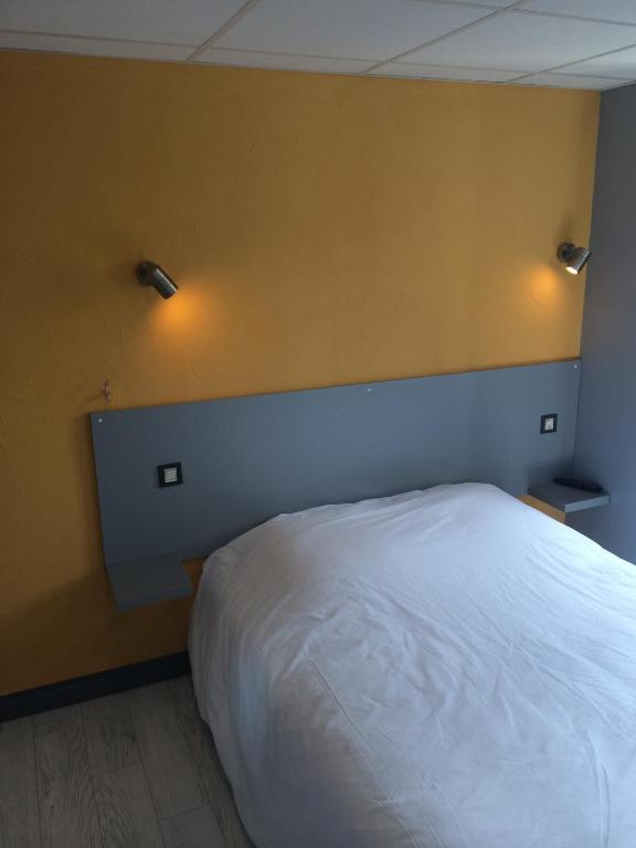 Hotel Le Fecamp Bolbec Cameră foto